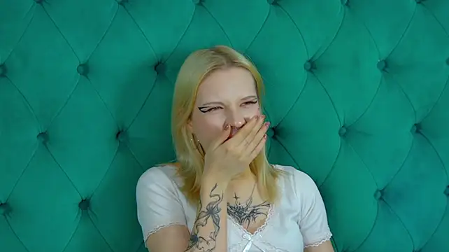 NellyMars webcam