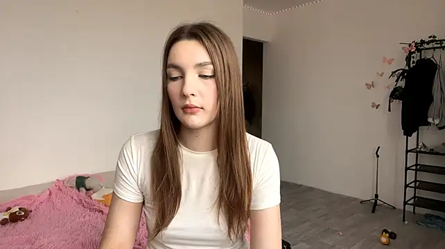 JuleCawood live cam on StripChat