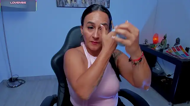 Sara_Charmy