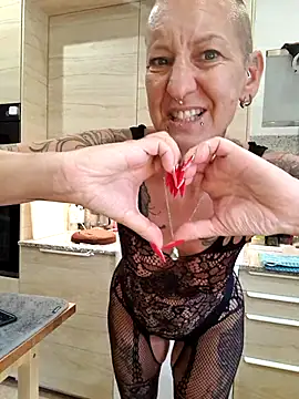 Emma_Milf25
