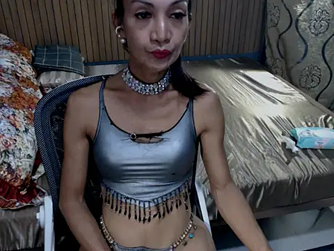 bigcock_victoria69 (Ask my age) - CUM SHOT TO SWALLOW