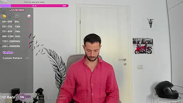 ZackFraser live cam on StripChat