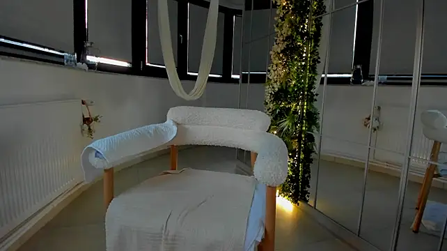 bellahot77