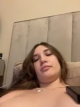 Holly_Molii