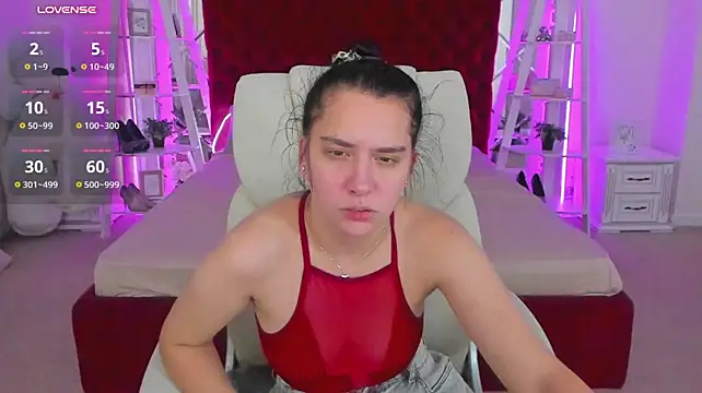 Livia_Shy
