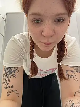 Freaky__Nikki