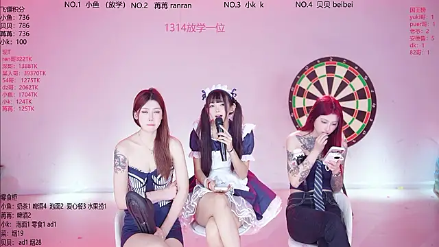 Novagirls-001