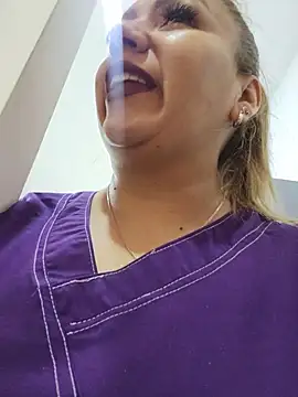 -Zoe-1