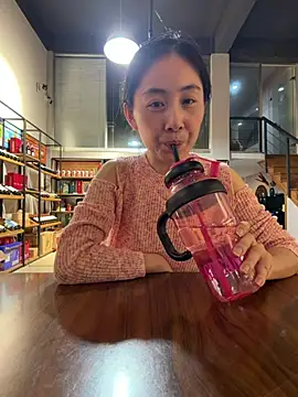 yiyi_yi