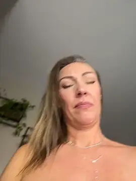 Sacha-xx webcam