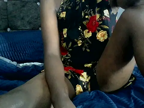 Zama_tha live cam on StripChat