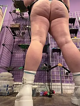 KawaiiKiki_247 live cam on StripChat