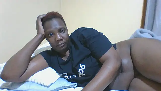 Melanique_ live cam on StripChat