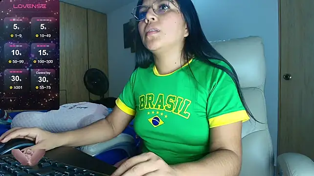 heily1695 live cam on StripChat