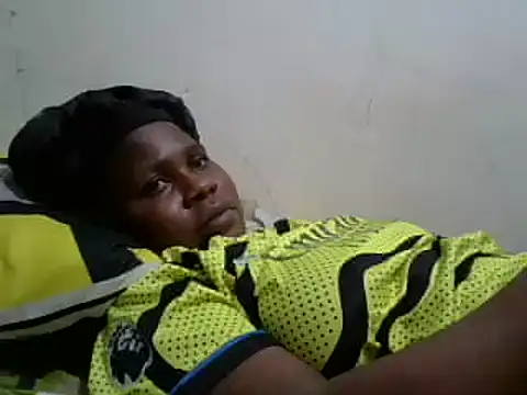 yummyy_chocolate webcam