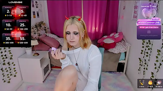 Alexa_Lexi_ webcam