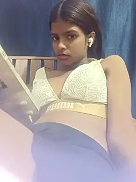 its-siya01 live cam on StripChat