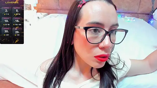 Tara_joii live cam on StripChat