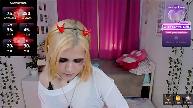 Alexa_Lexi_ webcam