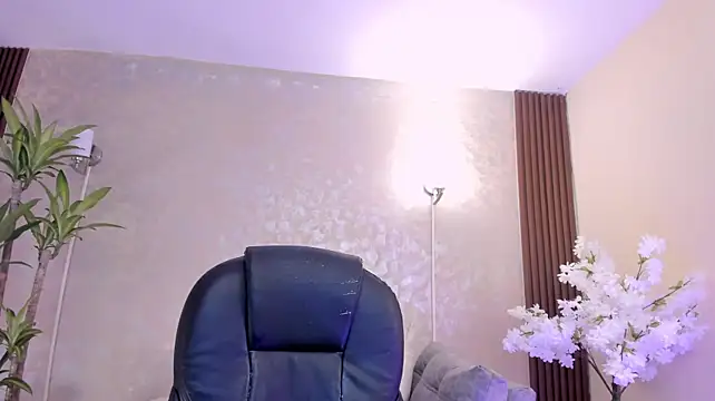 BellaMarieX live cam on StripChat