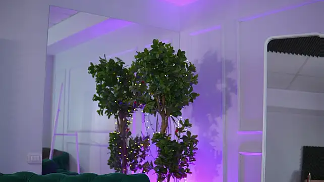 SiennaRuh live sex cam