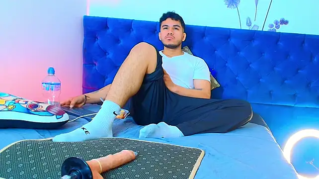 jeisonstark live cam on StripChat