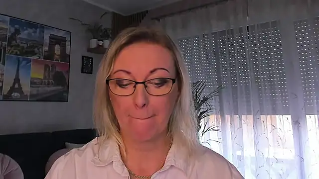 vanessa_chat