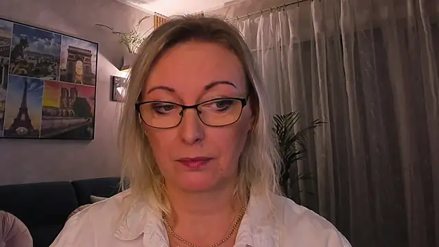 vanessa_chat