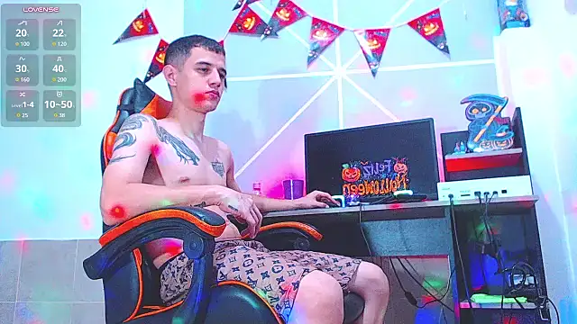 ADAM_HOT