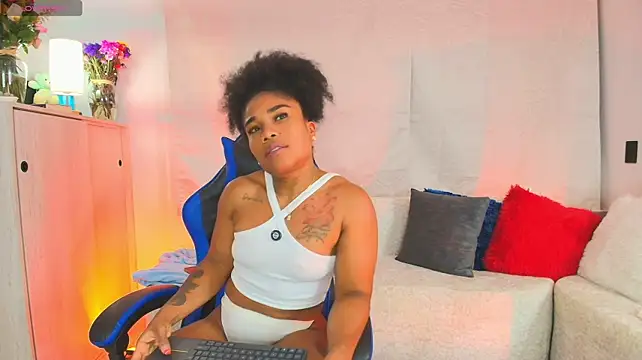 SilvannaFitt webcam
