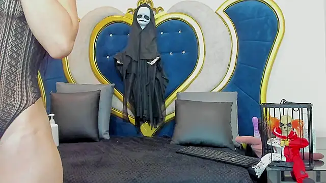 Mara_Gonzalez live cam on StripChat