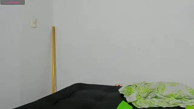Cherrysweetyx live cam on StripChat