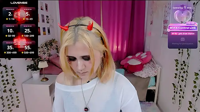 Alexa_Lexi_ live cam on StripChat