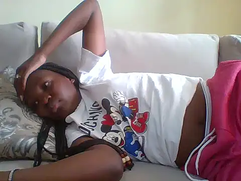 Cutegirl7878 live cam on StripChat