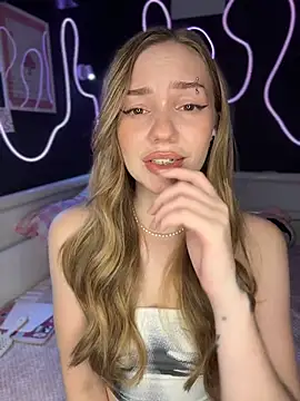 MilaMoone
