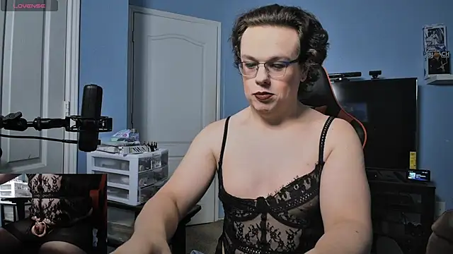 MidnightDollVeronica