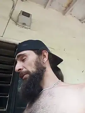 Hairy_mannn2