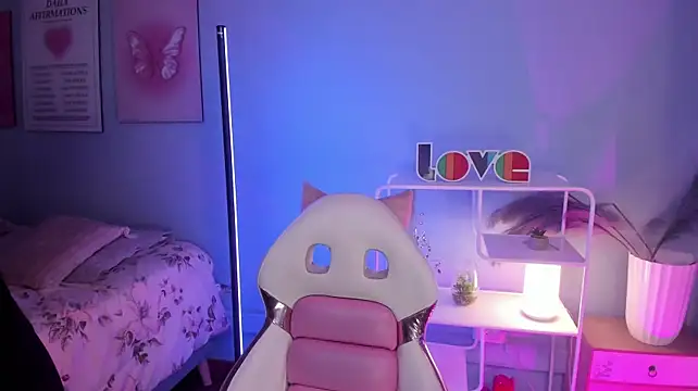 Camila_Rivers