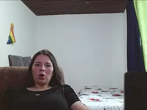 Levannascott_96 live cam on StripChat