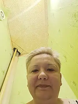 Tina_Mirabella live cam on StripChat