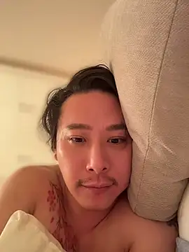 straightsakura live cam on StripChat