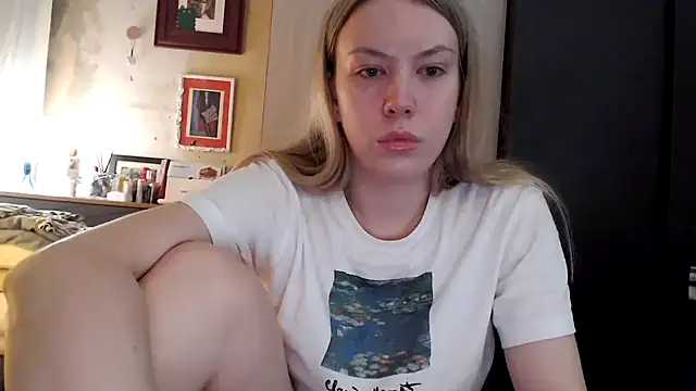 Scarlettford live cam on StripChat