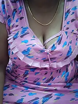 Kalaitamil01 live cam on StripChat