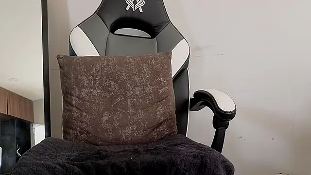 Jade_Amado_ live cam on StripChat