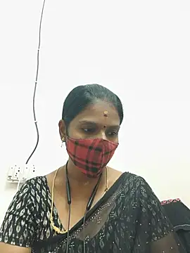 Tamil_Yalini12
