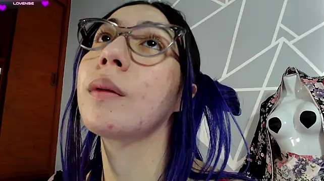 karlamoon23 live cam on StripChat