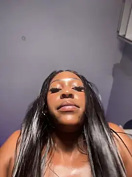 SP1CY_MOMMY live cam on StripChat