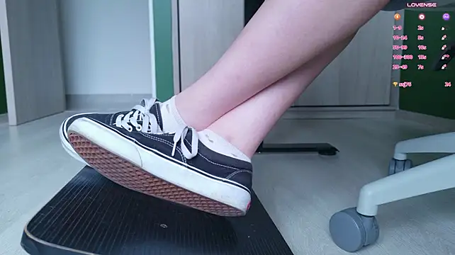 feetbeth live cam on StripChat