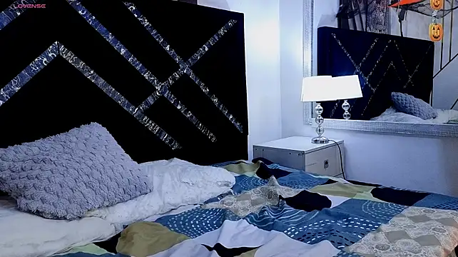 3MPI7ERNO live cam on StripChat