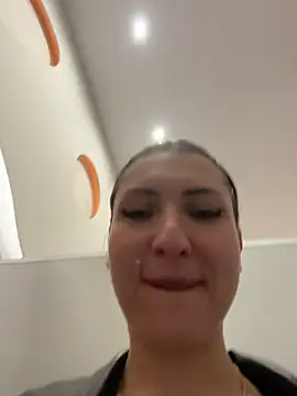 KatyVibes live cam on StripChat